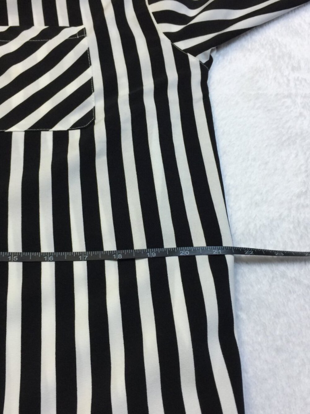 Karl Lagerfeld Tunic Shirt Sz M Woman Navy White Striped Button Down Long Sleeve - Picture 13 of 16